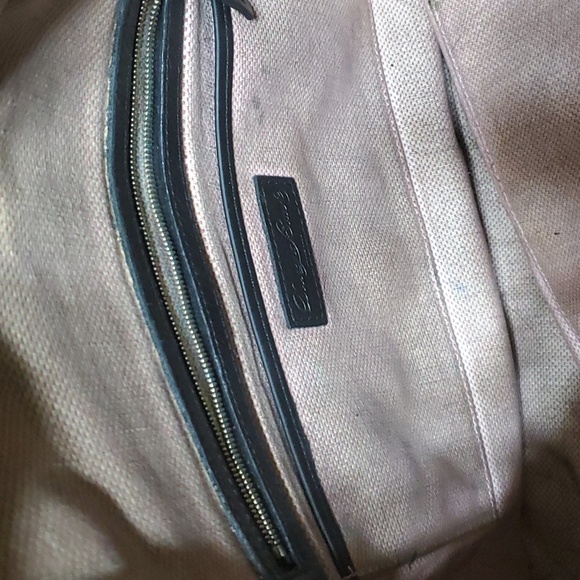 Dooney & Bourke Crossbody - Picture 6 of 6